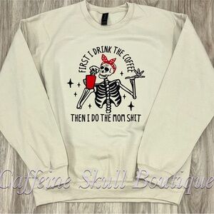 Skeleton mom Graphic Sweatshirt